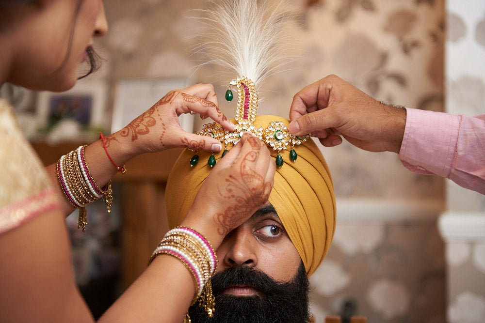 4 Essential Indian Wedding Colours For your Turban