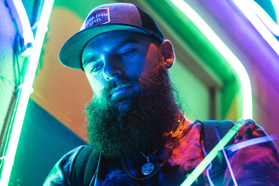 10 tips on growing a thicker beard